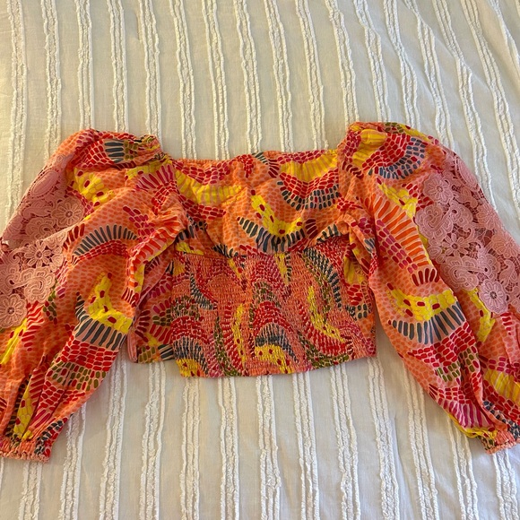 Farm Rio Dotted Bananas Top // Size Small - Picture 3 of 7